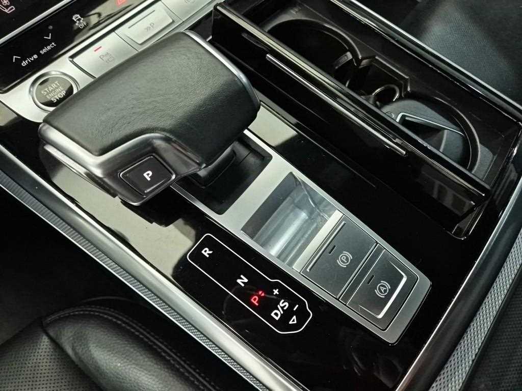 Audi Q8 - Vista 10