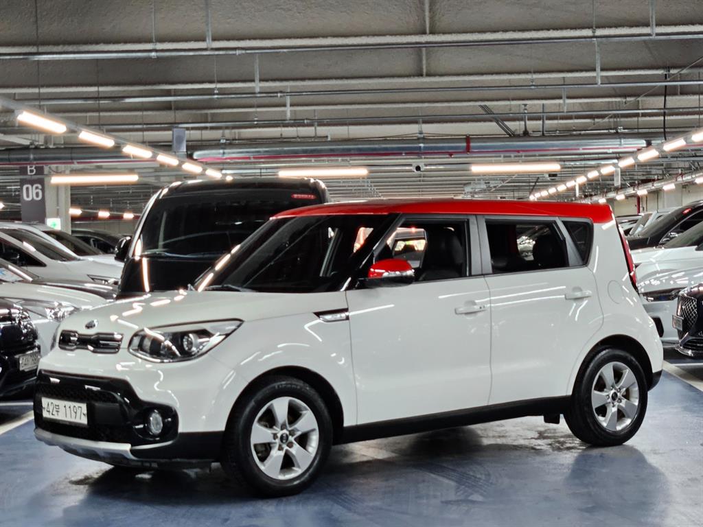 KIA Soul 2018 Blanco - Importación desde Corea - HF Imports Iquique - Foto 1