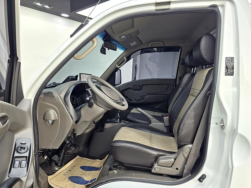 Small Truck Cargo (small) - Vista 9
