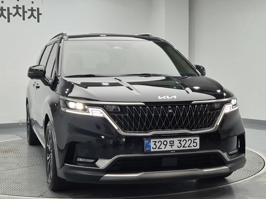 KIA Carnival - Vista 2