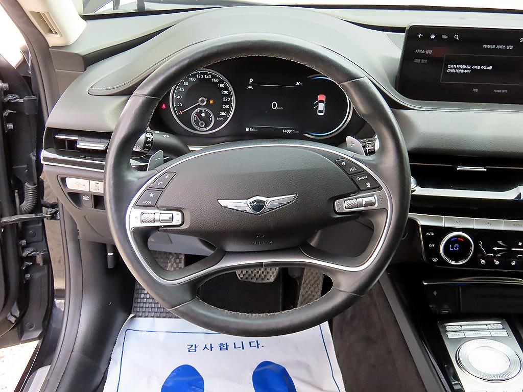 Genesis G80 - Vista 10