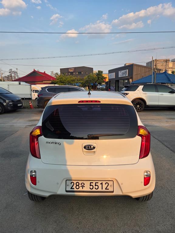 KIA Morning - Vista 3