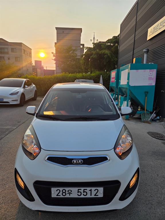 KIA Morning 2012 Blanco - Importación desde Corea - HF Imports Iquique - Foto 1