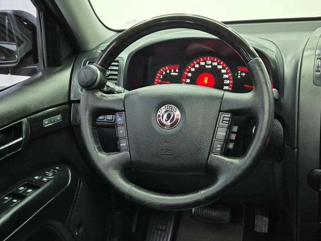 KIA Mohave - Vista 11