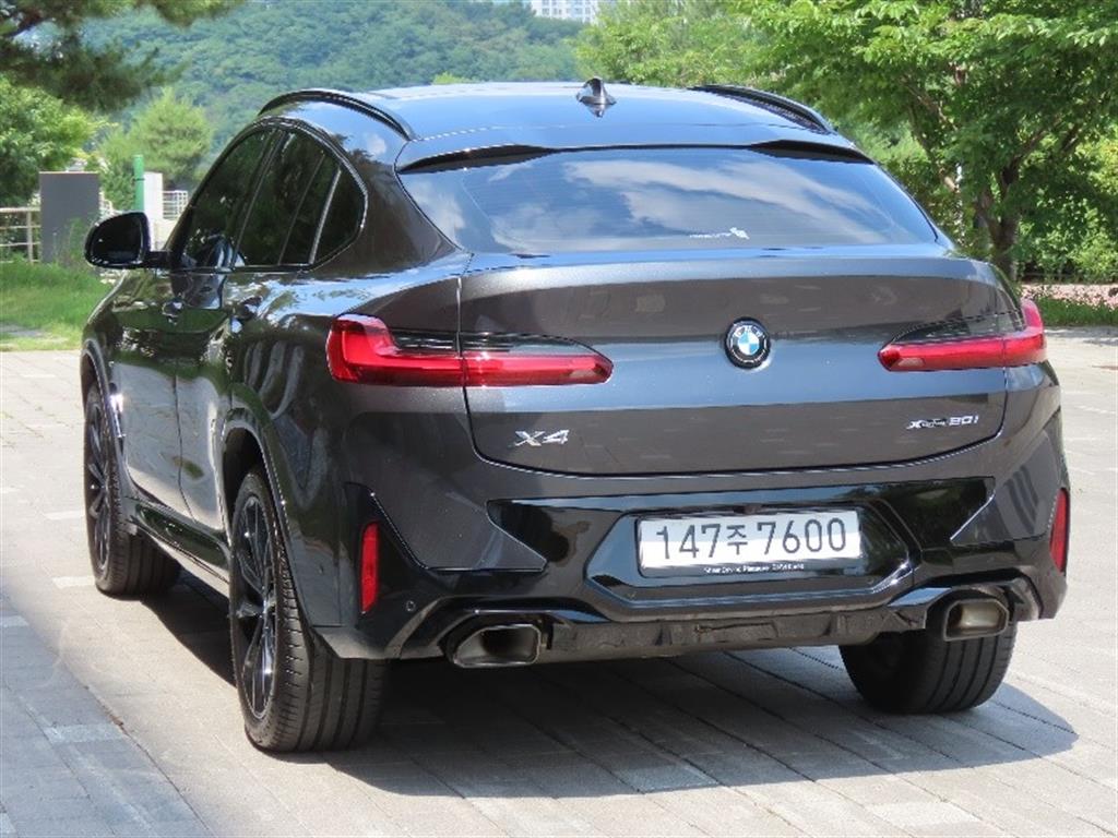 BMW X4 - Vista 6