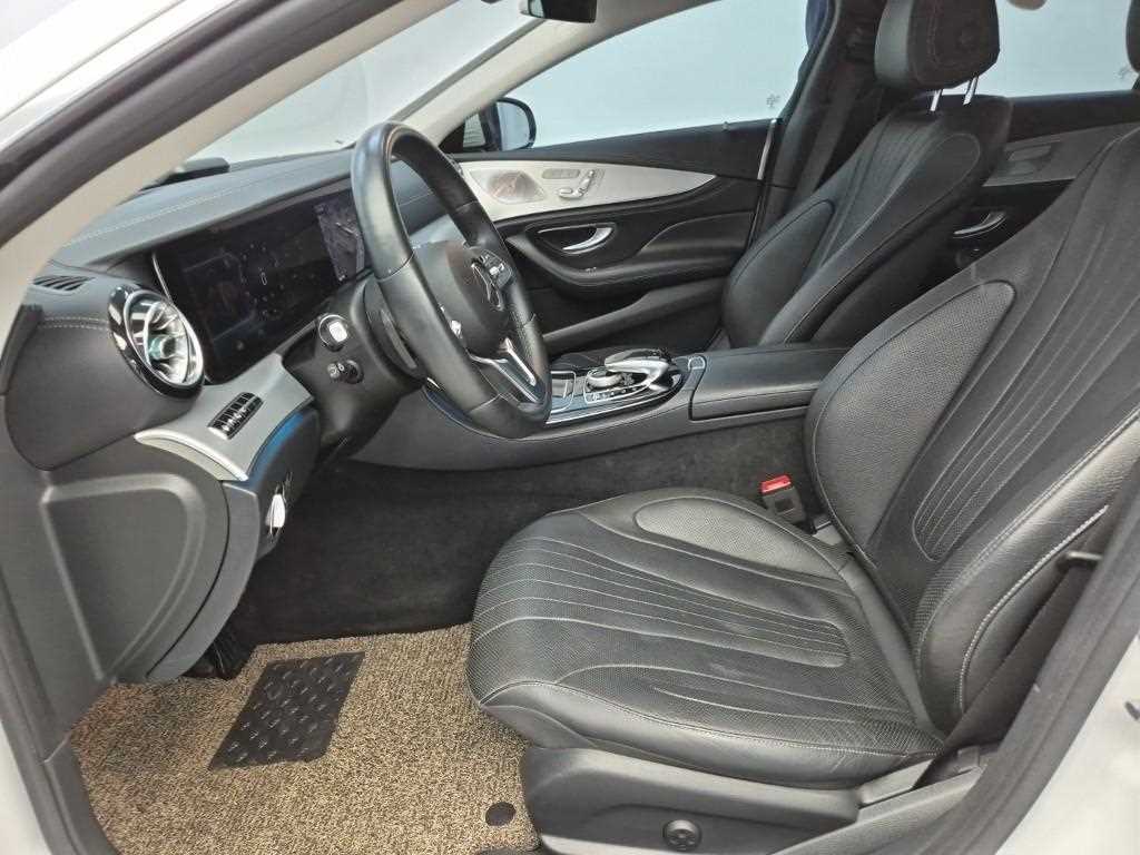 Mercedes Benz CLS Class 2019 Blanco - Importación desde Corea - HF Imports Iquique - Foto 13