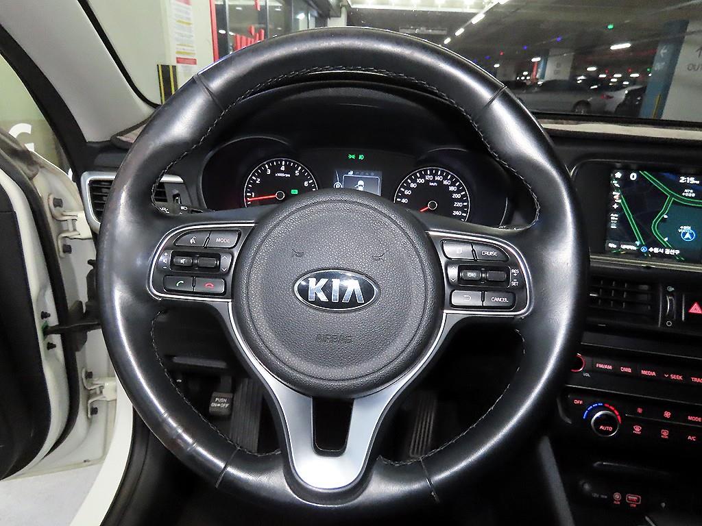 KIA K5 - Vista 10