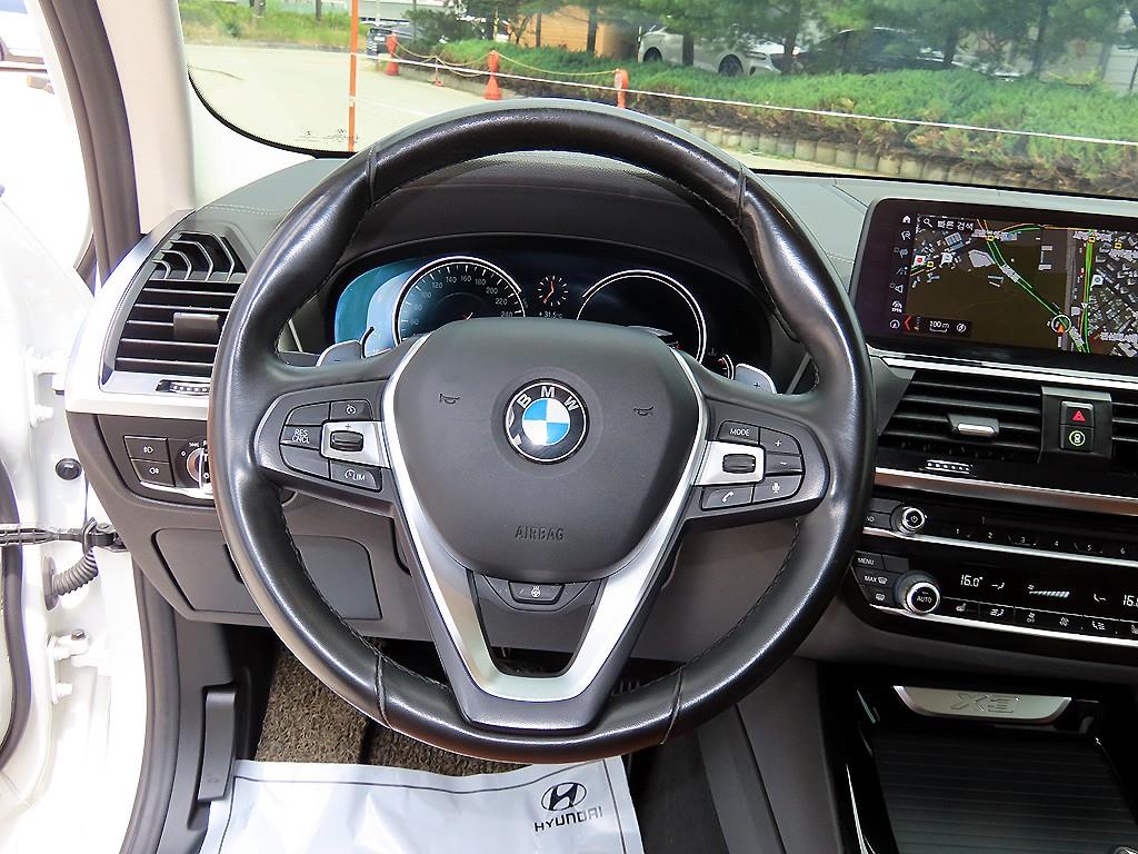 BMW X3 - Vista 10