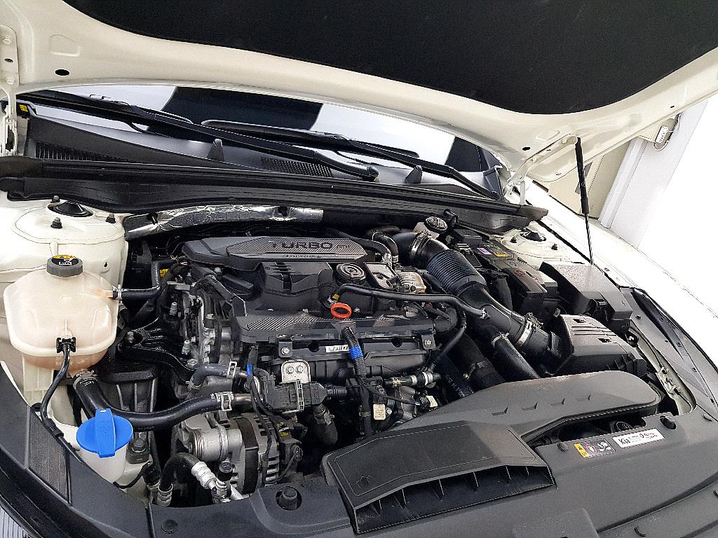KIA K5 - Vista 6
