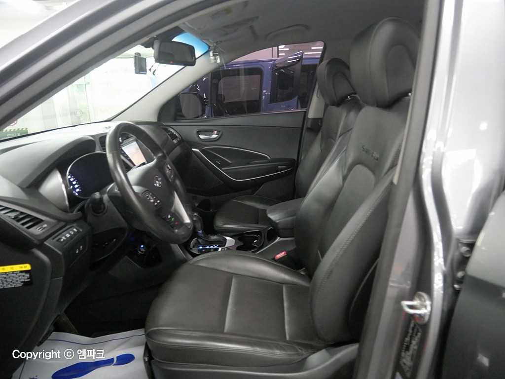 HYUNDAI Santa Fe - Vista 10
