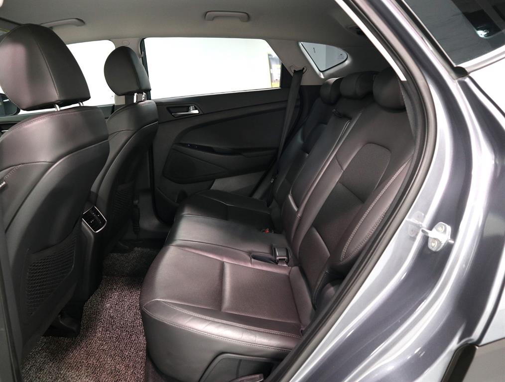 HYUNDAI Tucson - Vista 12