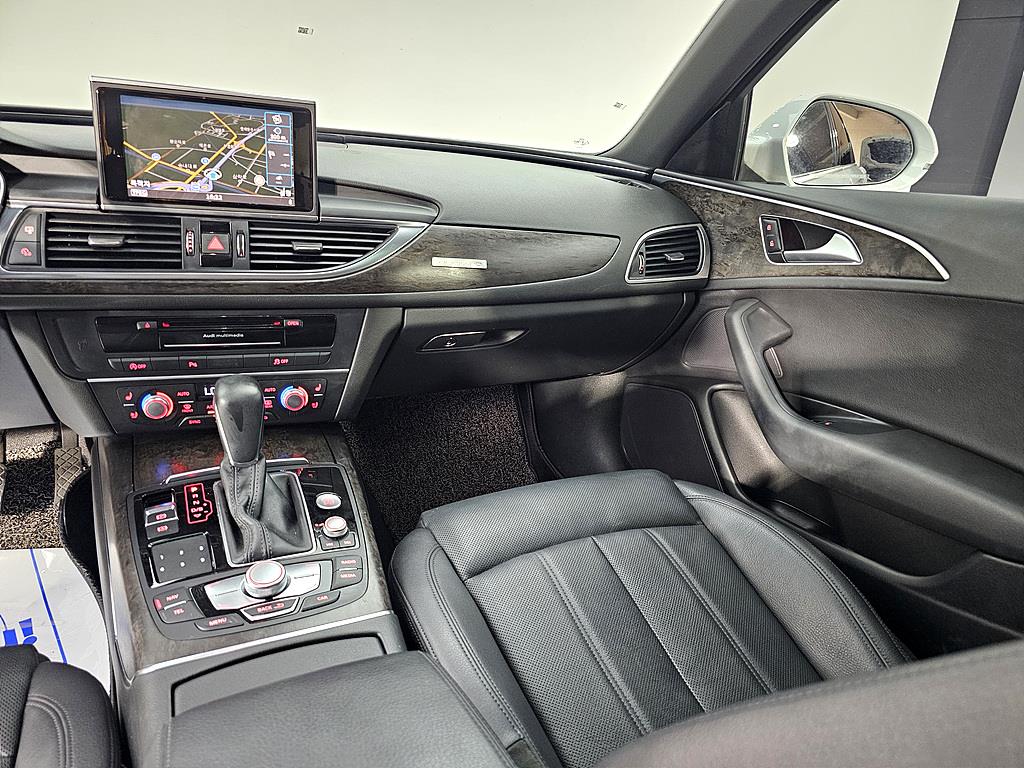 Audi A6 - Vista 12
