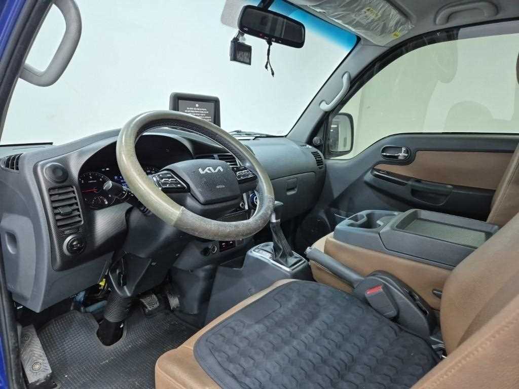 Small Truck Cargo (small) - Vista 8