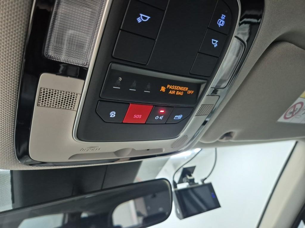HYUNDAI Santa Fe - Vista 12