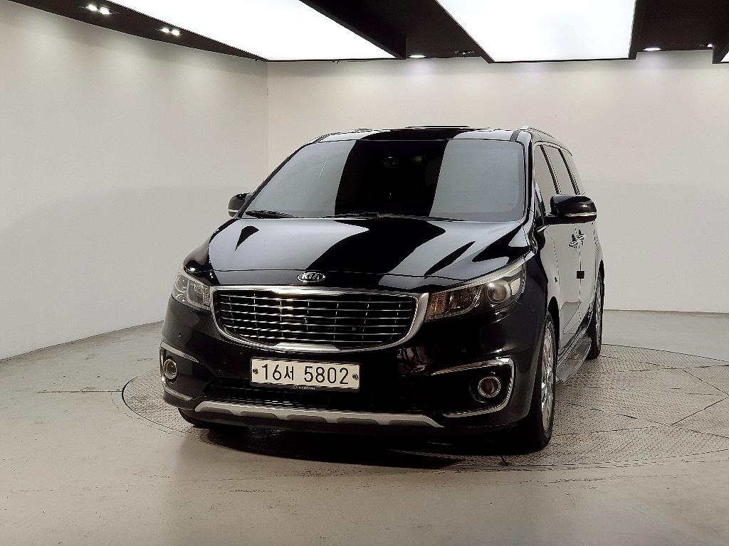 KIA Carnival - Vista 2