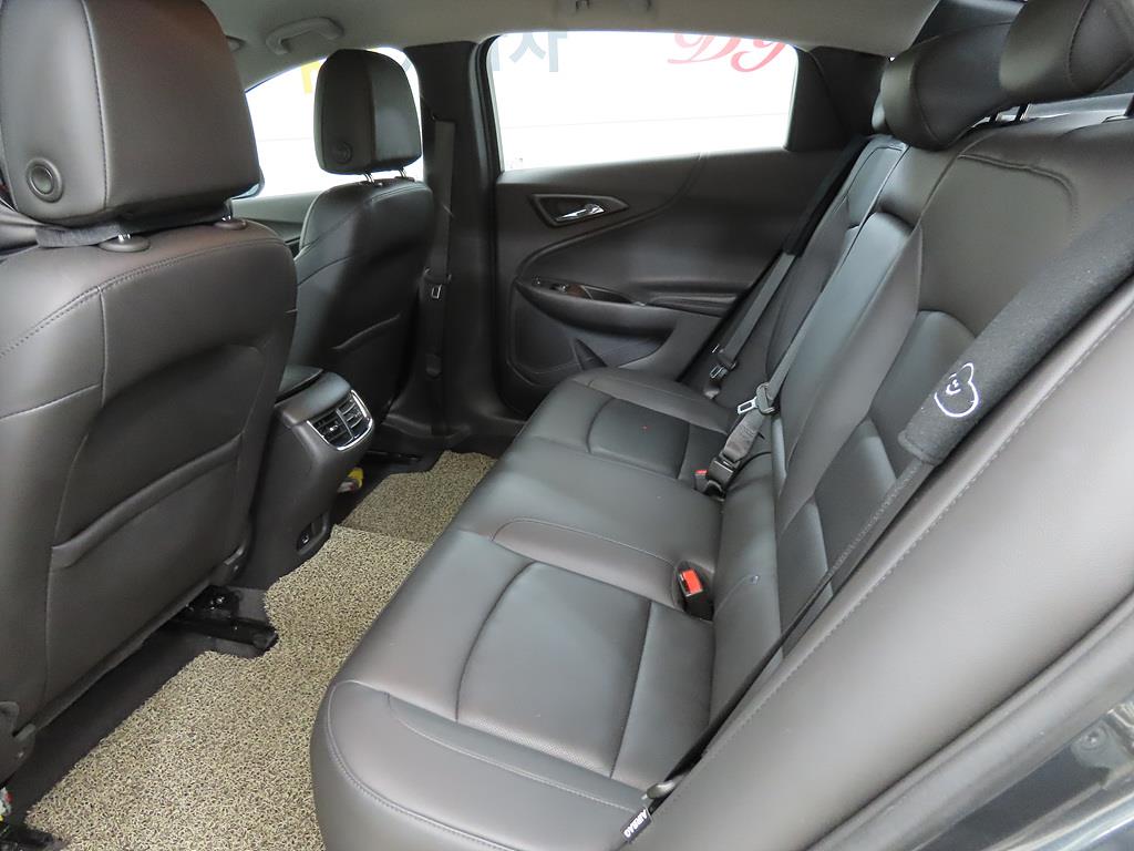 Chevrolet Malibu - Vista 9