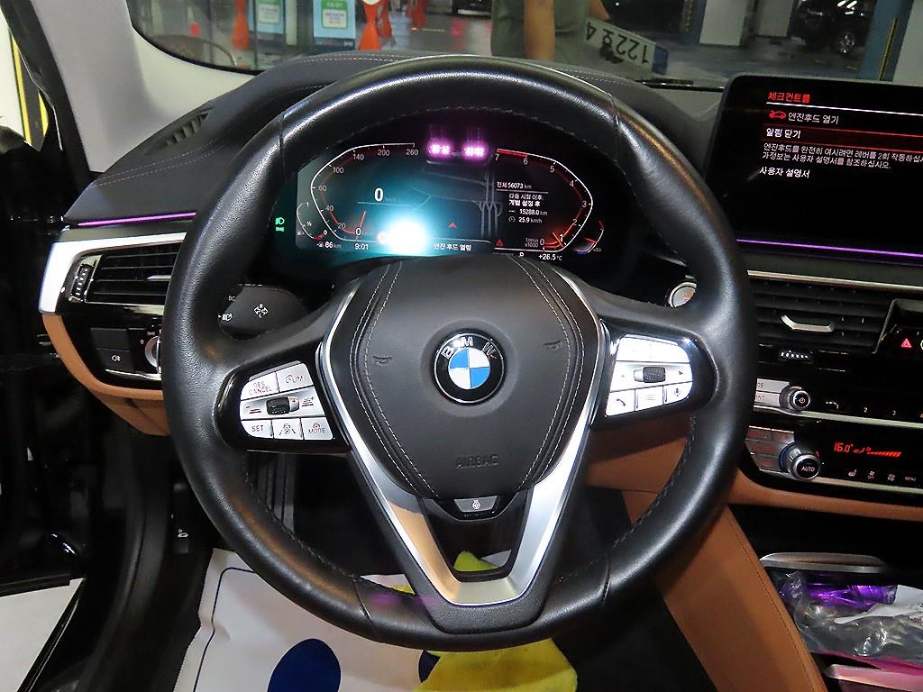 BMW 5 Series - Vista 10