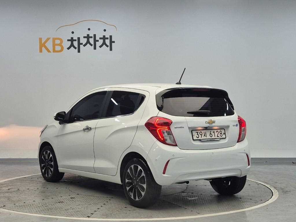 Chevrolet Spark - Vista 2