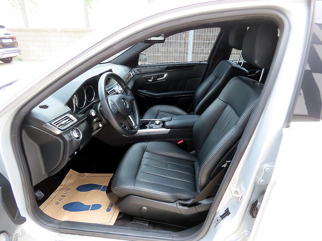 Mercedes Benz E class - Vista 7