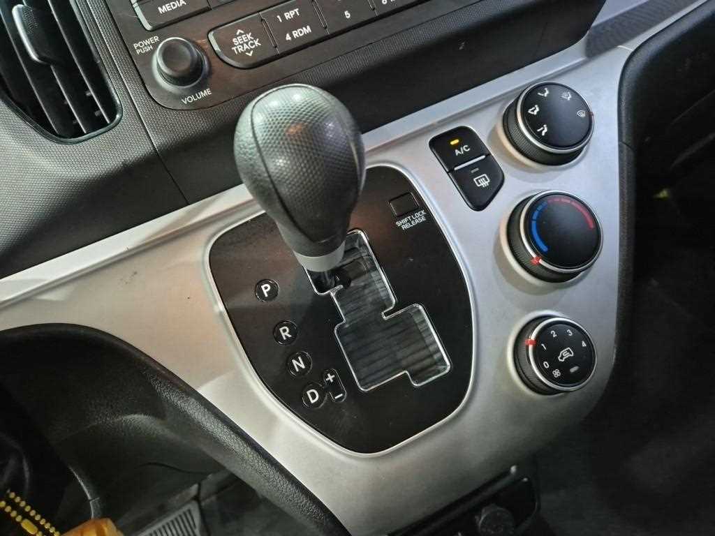 KIA Ray - Vista 10