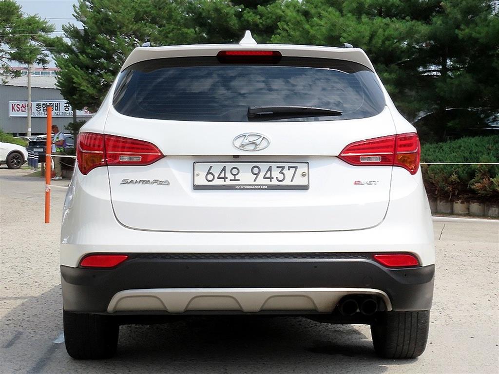 HYUNDAI Santa Fe - Vista 6