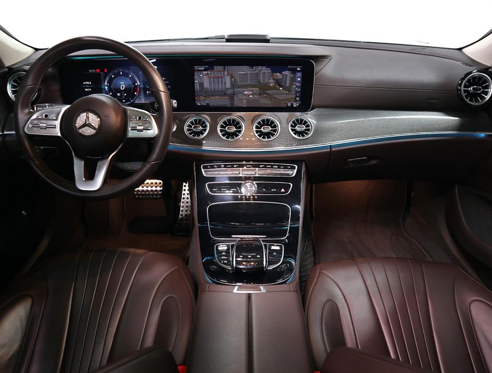 Mercedes Benz CLS Class - Vista 6