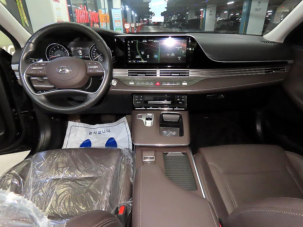 HYUNDAI Grandeur - Vista 12