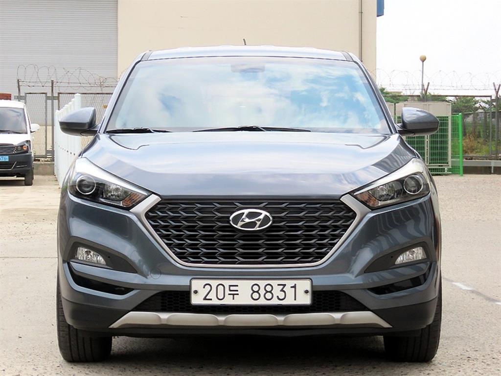 HYUNDAI Tucson 2016 Blanco - Importación desde Corea - HF Imports Iquique - Foto 1