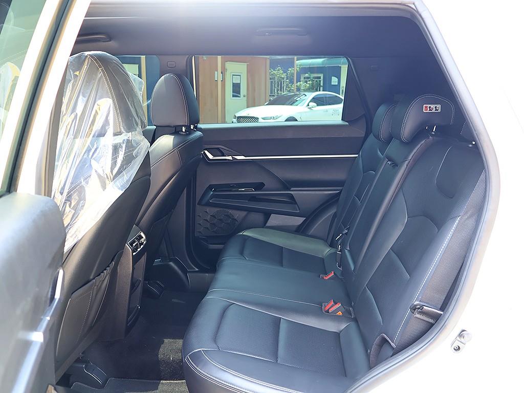 Ssangyong Torres 2022 Blanco - Importación desde Corea - HF Imports Iquique - Foto 15