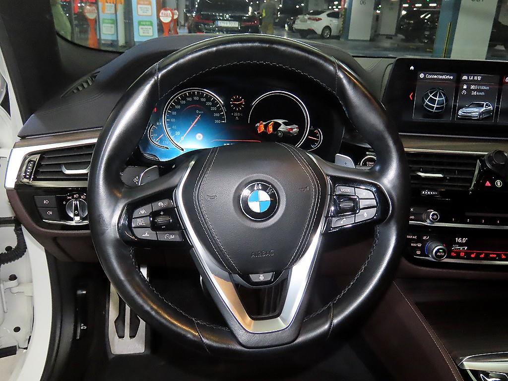 BMW 5 Series - Vista 10
