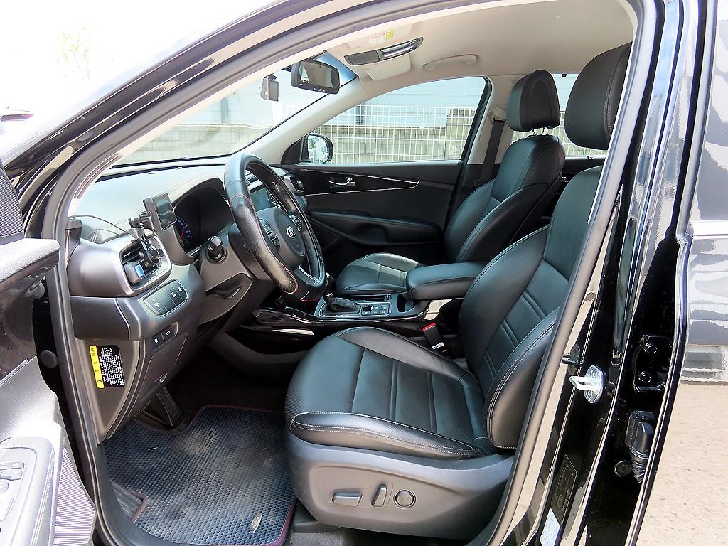 KIA Sorento - Vista 7