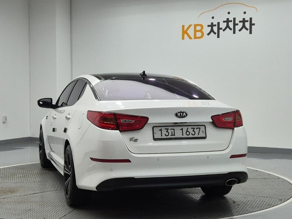 KIA K5 - Vista 2