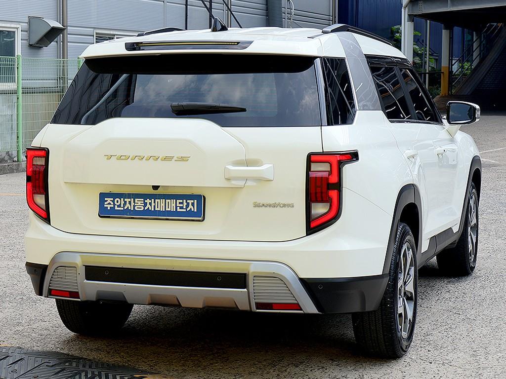 Ssangyong Torres - Vista 6