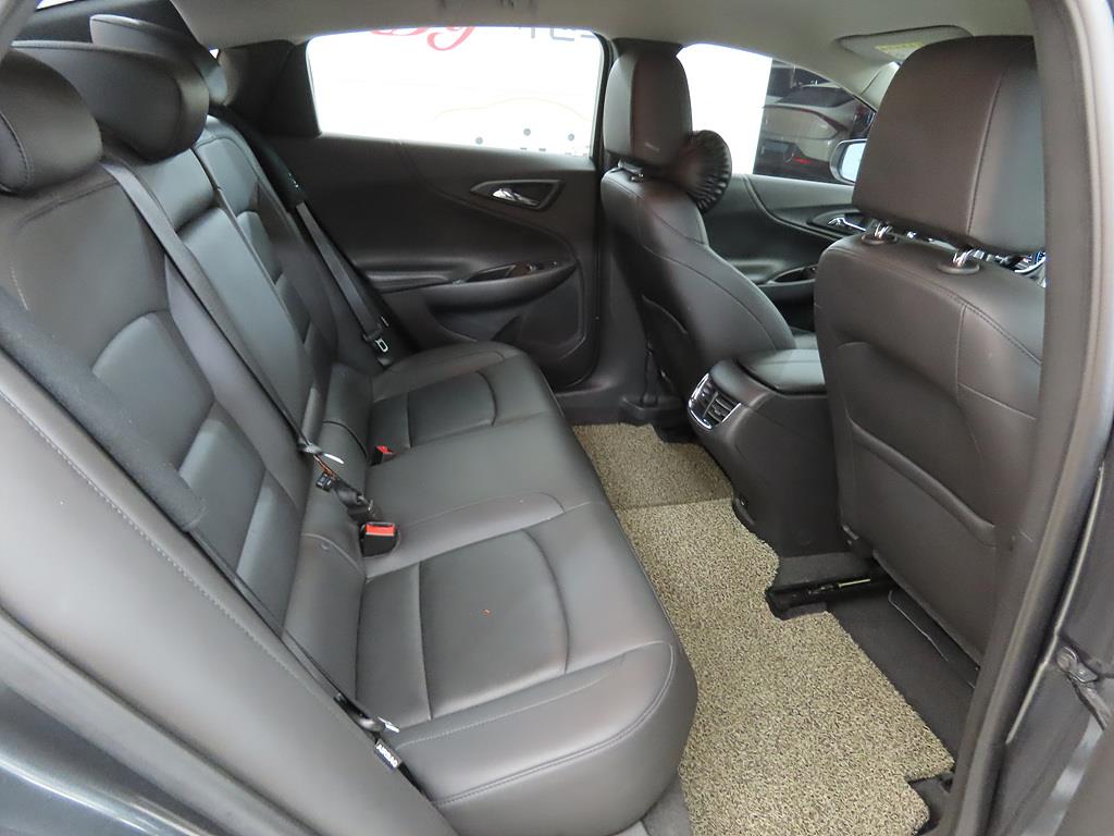Chevrolet Malibu - Vista 8