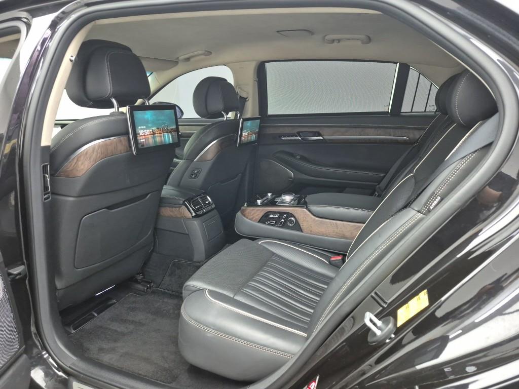 Genesis G90 2018 Negro - Importación desde Corea - HF Imports Iquique - Foto 14