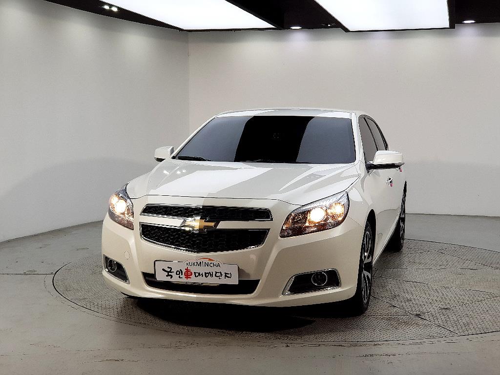 Chevrolet Malibu - Vista 2