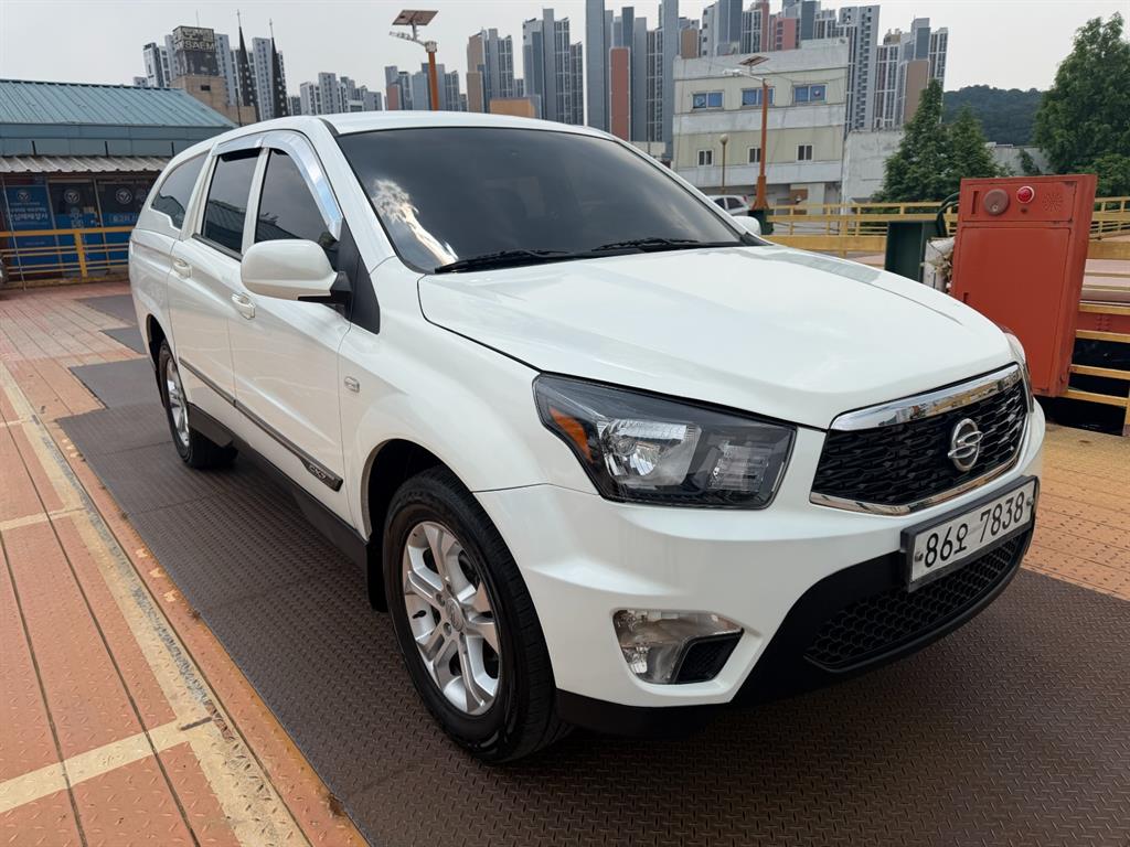 Ssangyong Korando 2012 Blanco - Importación desde Corea - HF Imports Iquique - Foto 1
