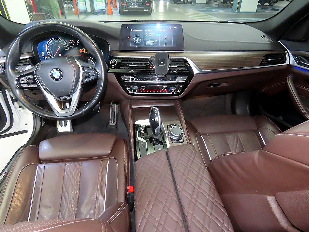 BMW 5 Series - Vista 12