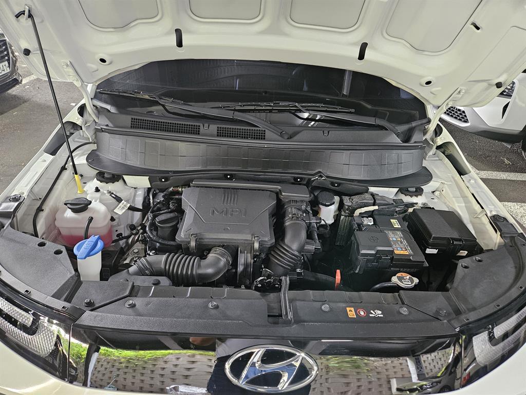 HYUNDAI Casper - Vista 11