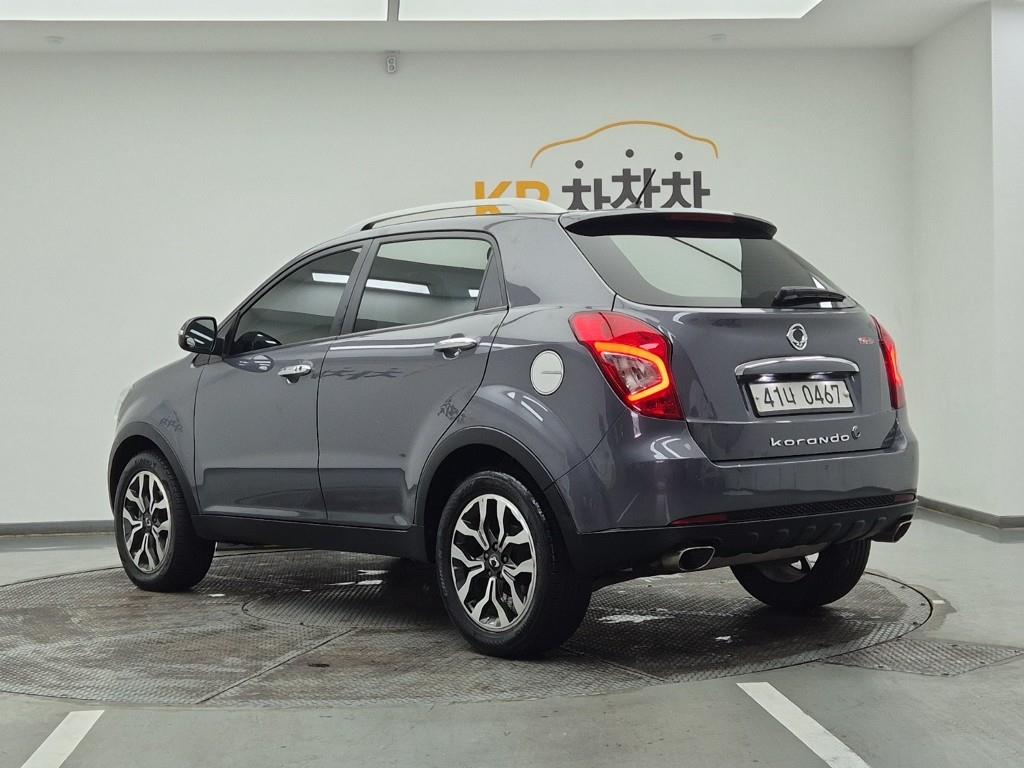 Ssangyong Korando - Vista 3