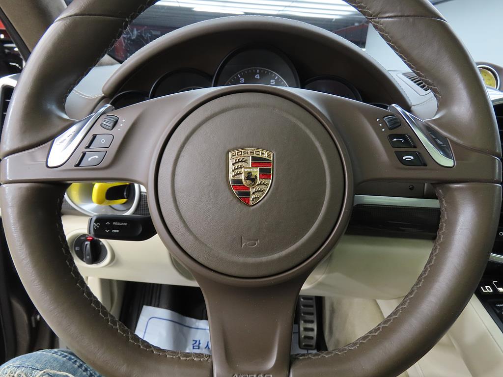 Porsche Cayenne 2012 Gris - Importación desde Corea - HF Imports Iquique - Foto 17