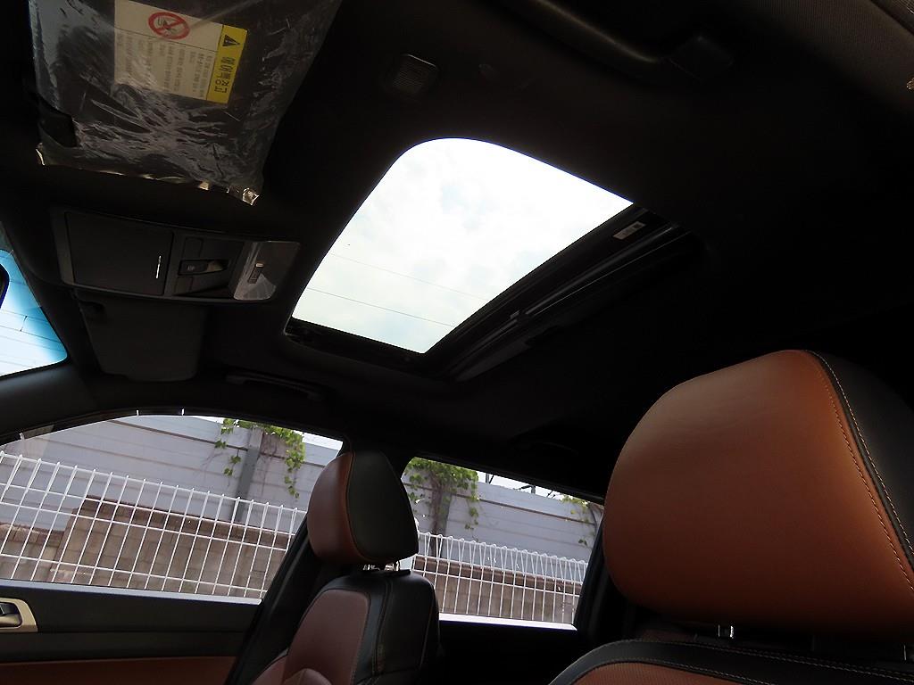 Ssangyong Rexton 2018 Plateado - Importación desde Corea - HF Imports Iquique - Foto 18