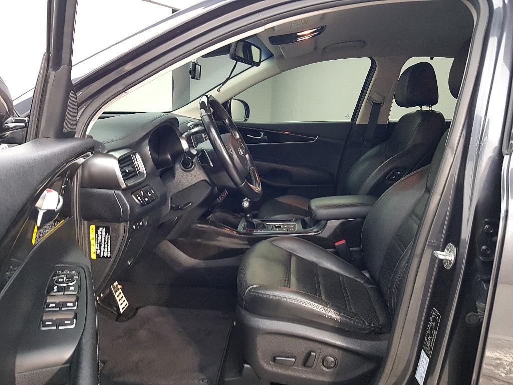 KIA Sorento - Vista 10