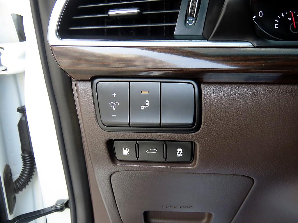 KIA K7 2018 Blanco - Importación desde Corea - HF Imports Iquique - Foto 15