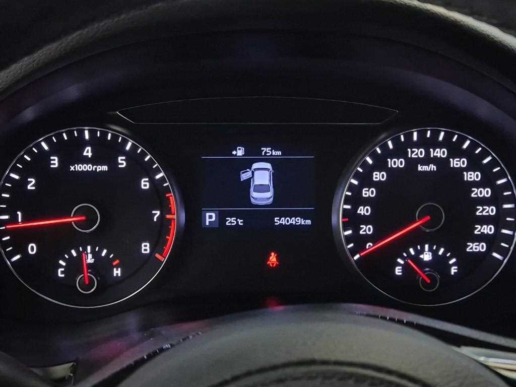 KIA K7 - Vista 8