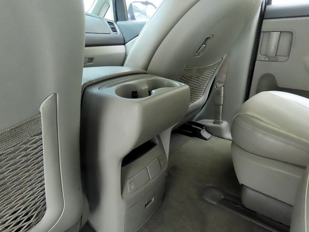 KIA Carnival 2014 Amarillo - Importación desde Corea - HF Imports Iquique - Foto 19