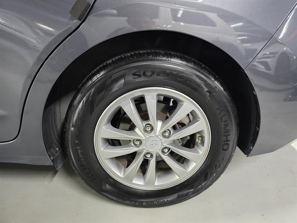 HYUNDAI Avante 2019 Gris - Importación desde Corea - HF Imports Iquique - Foto 19