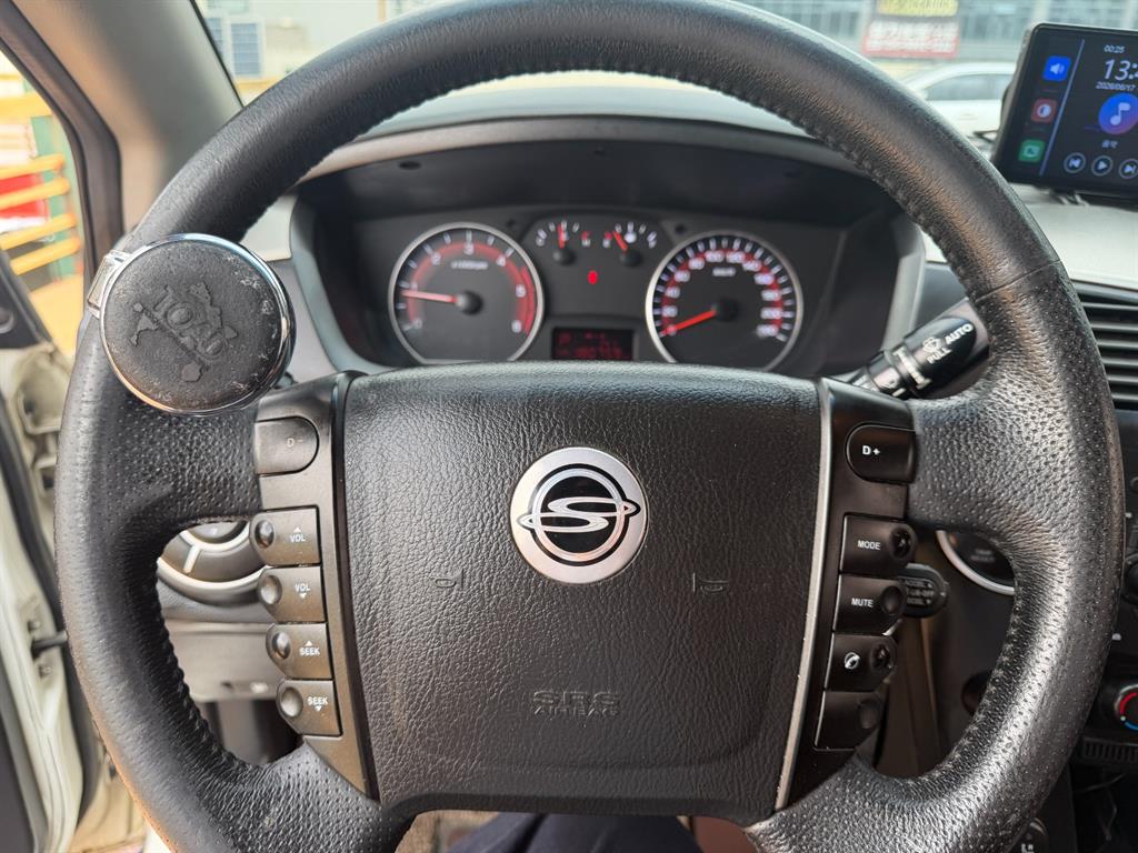 Ssangyong Korando 2012 Blanco - Importación desde Corea - HF Imports Iquique - Foto 15
