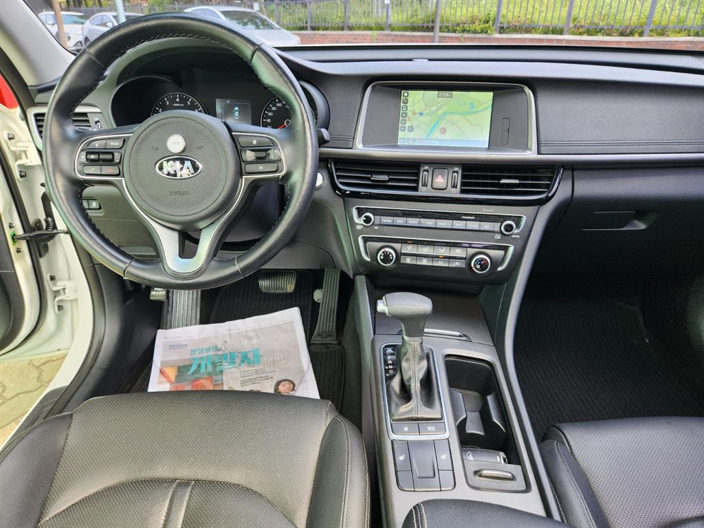 KIA K5 - Vista 11