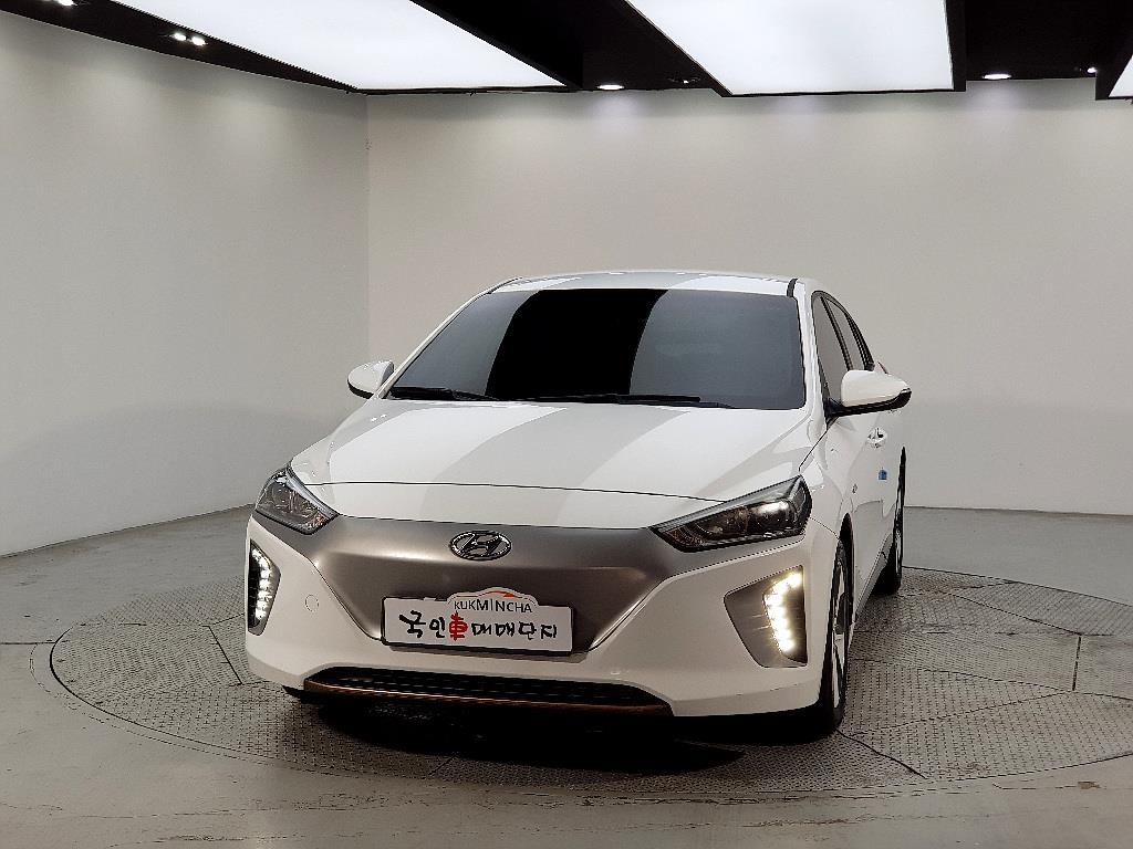 HYUNDAI Ioniq - Vista 2